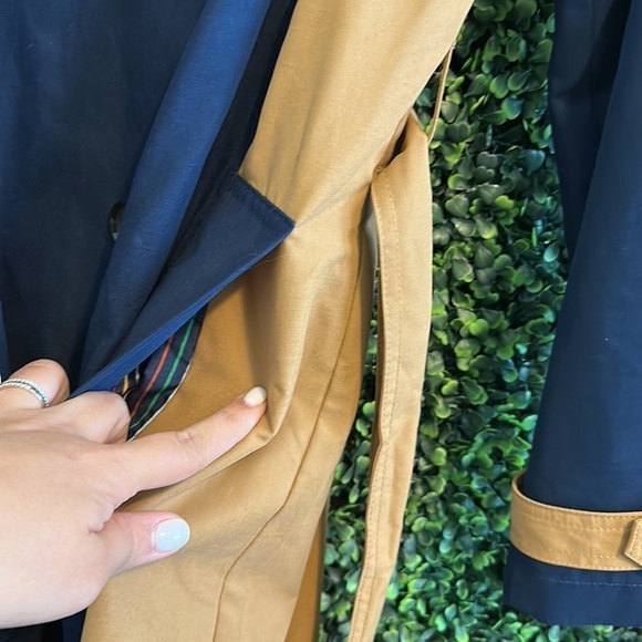 LA LIGNE X TARGET
Side Stripe Trench Coat - Picture 9 of 11